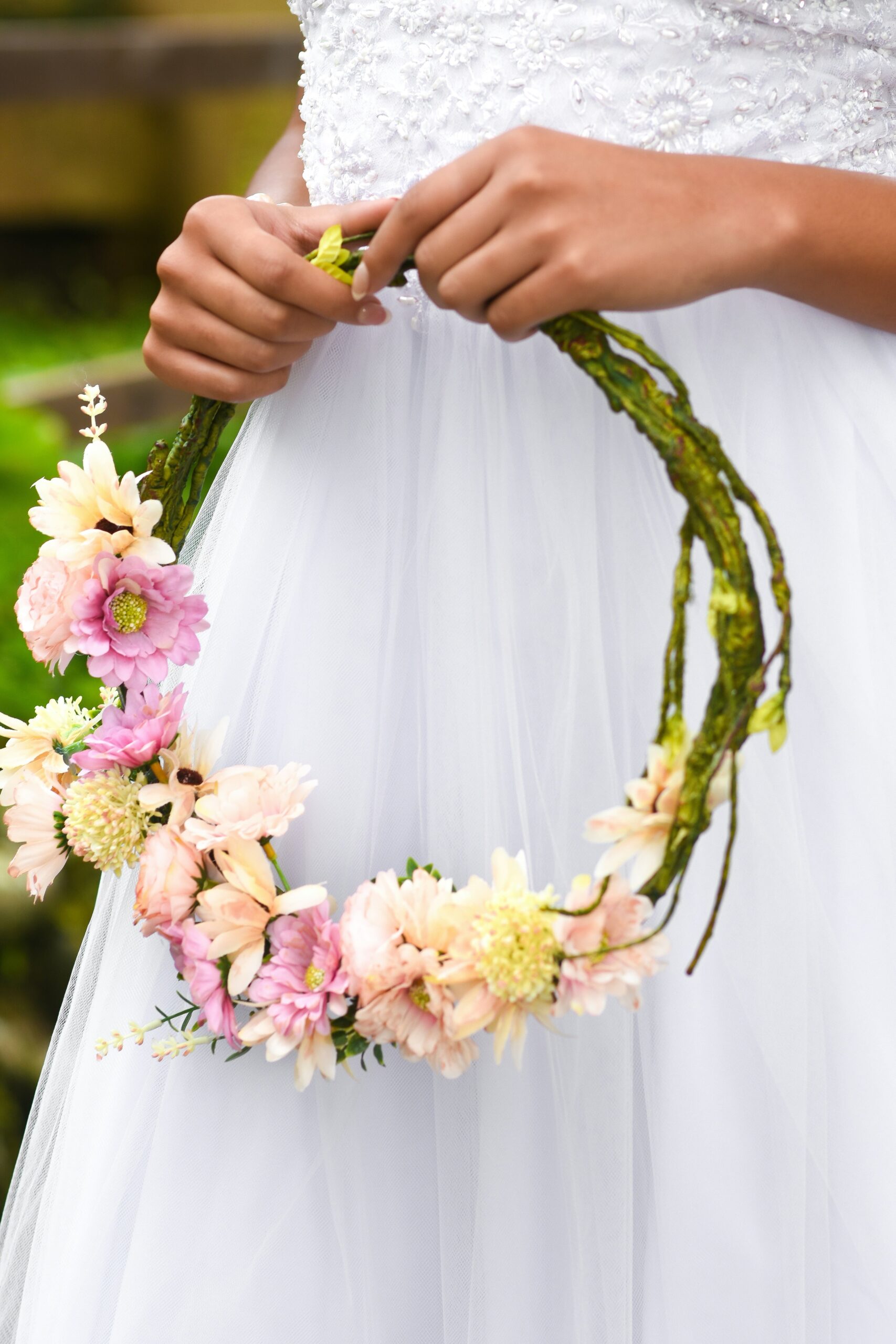 Couronne murale de fleurs pour mariage