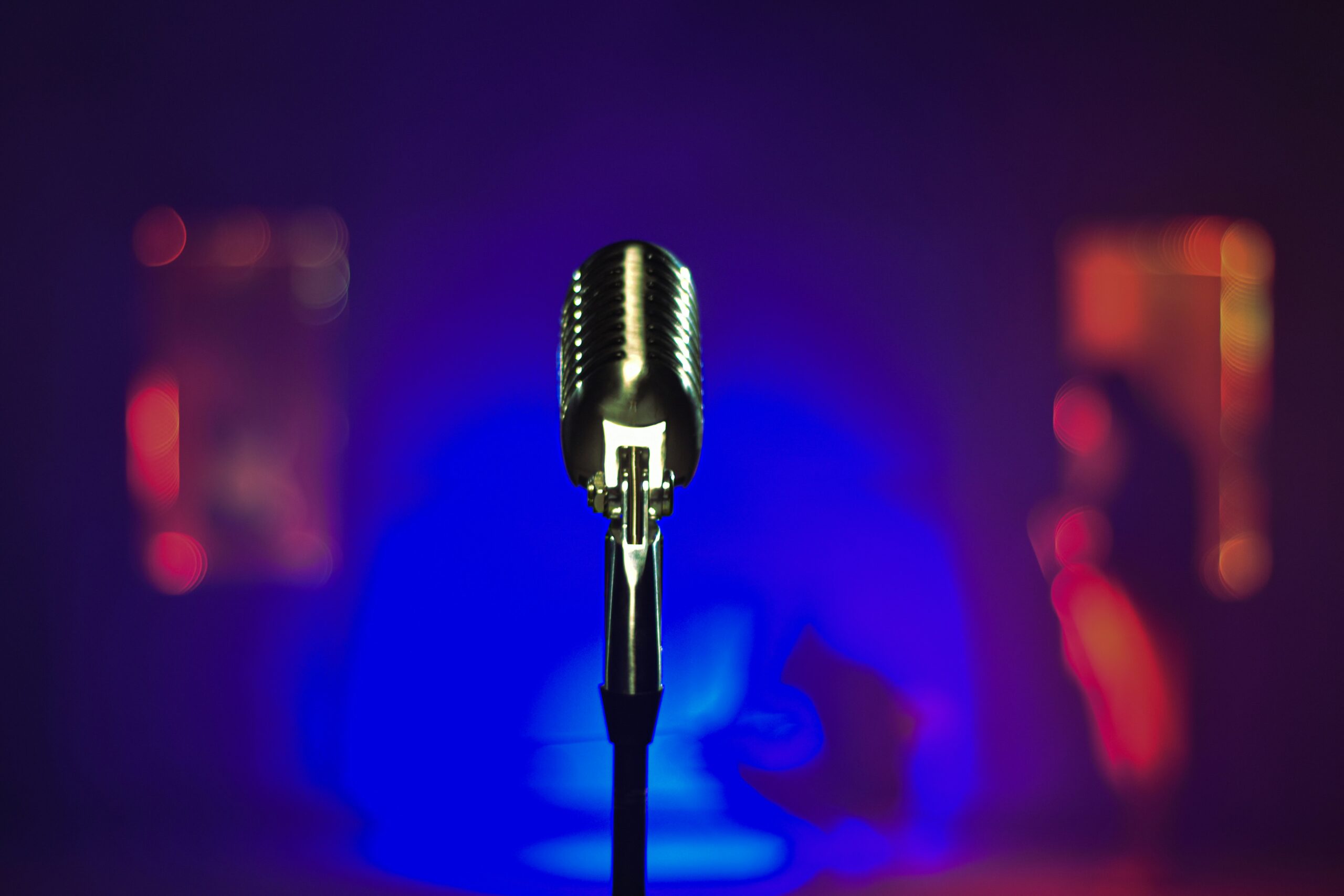 Micro pour soirée karaoké à Paris